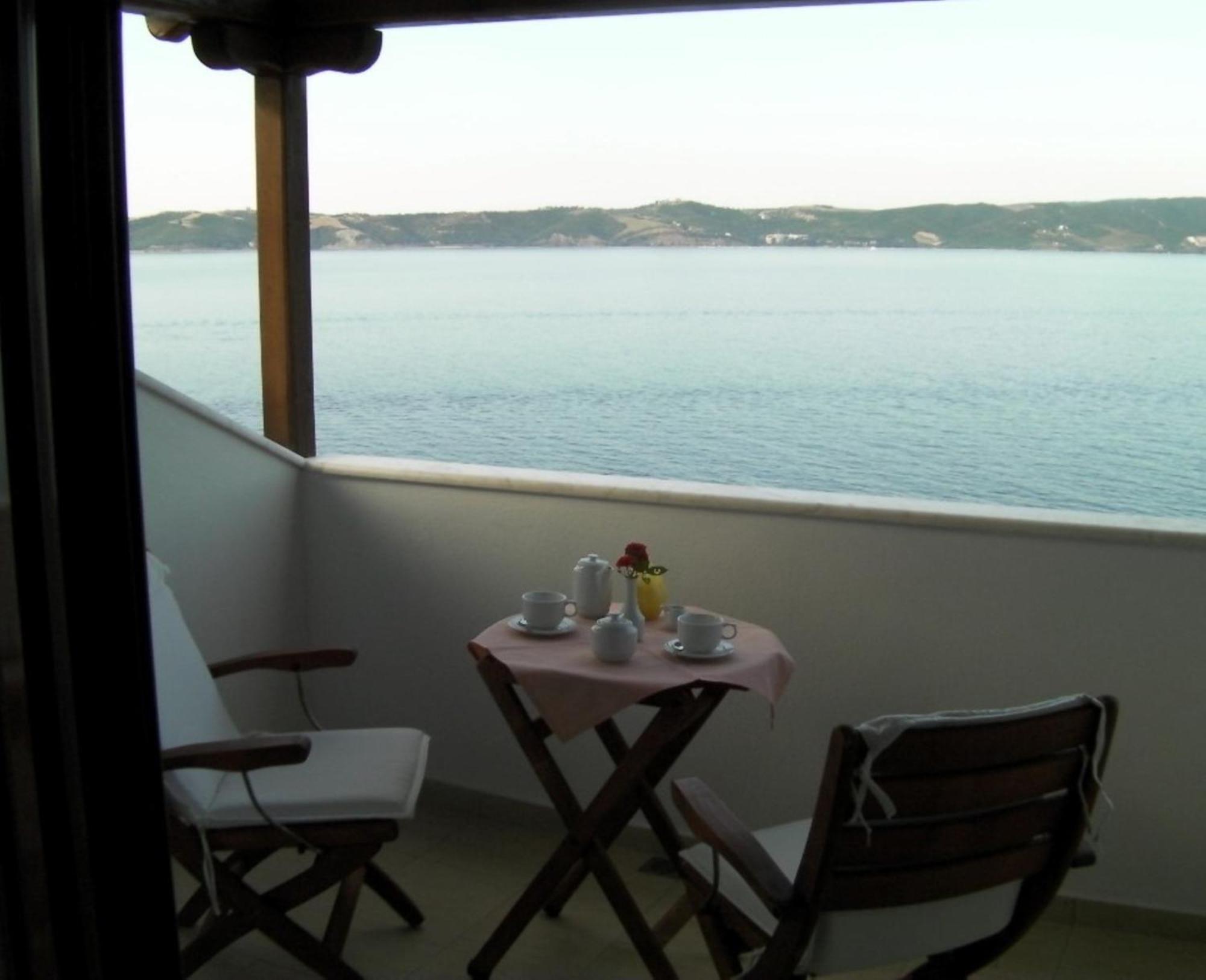 Ammouliani Hotel Pokoj fotografie